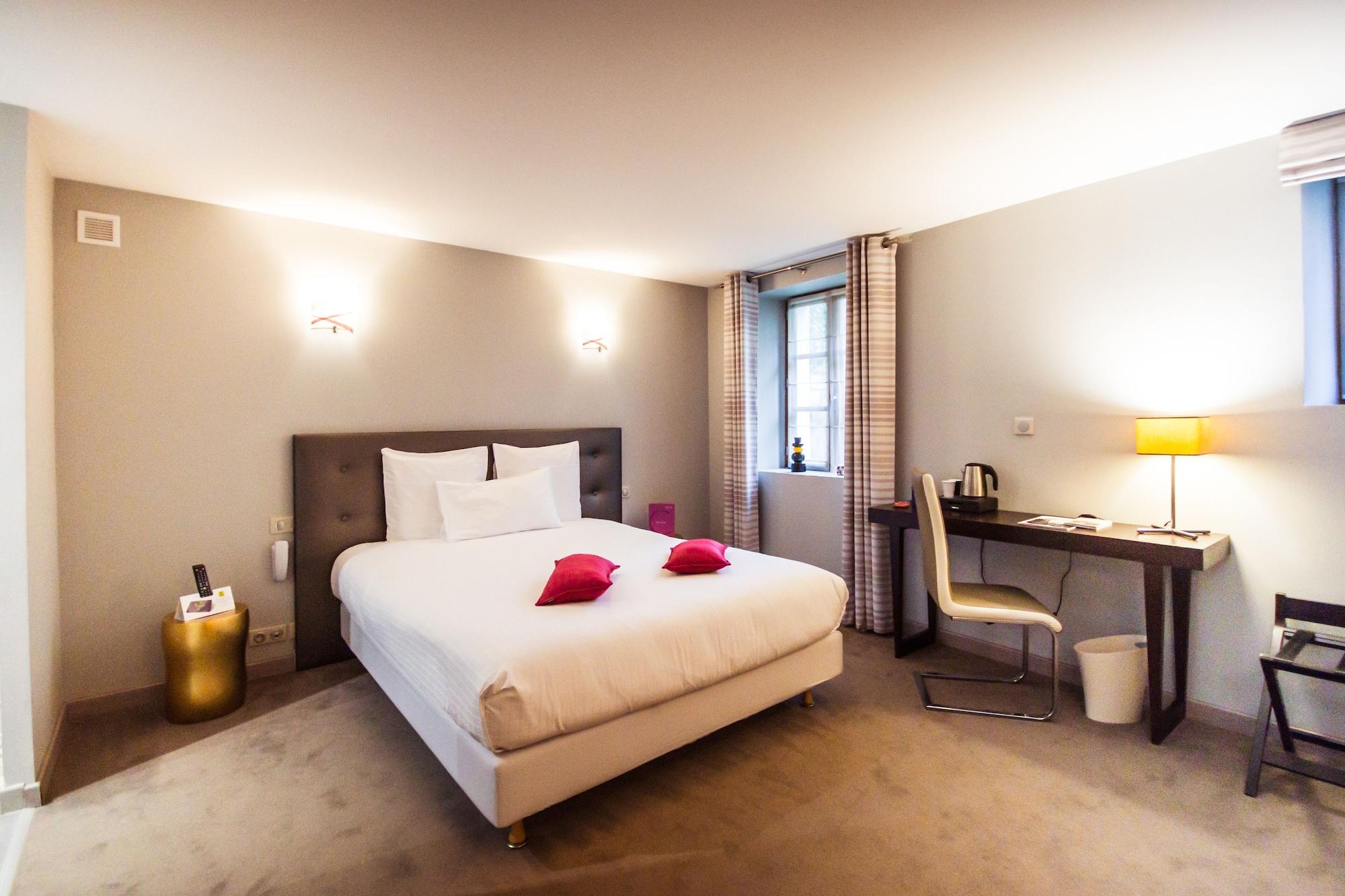 Logis Villa C Hotel Bourges Exterior foto